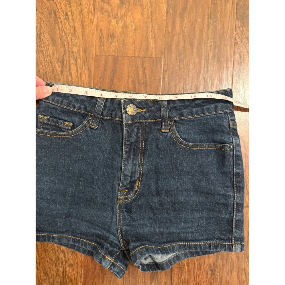 BDG Urban Outfitters Y2K Erin High Rise Denim Shortie Dark Wash Shorts Size 25w - Picture 7 of 9